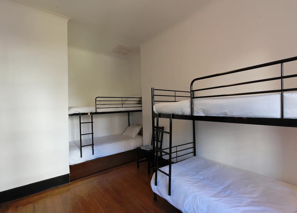 Surfivor Porto Surf Hostel Quarto foto
